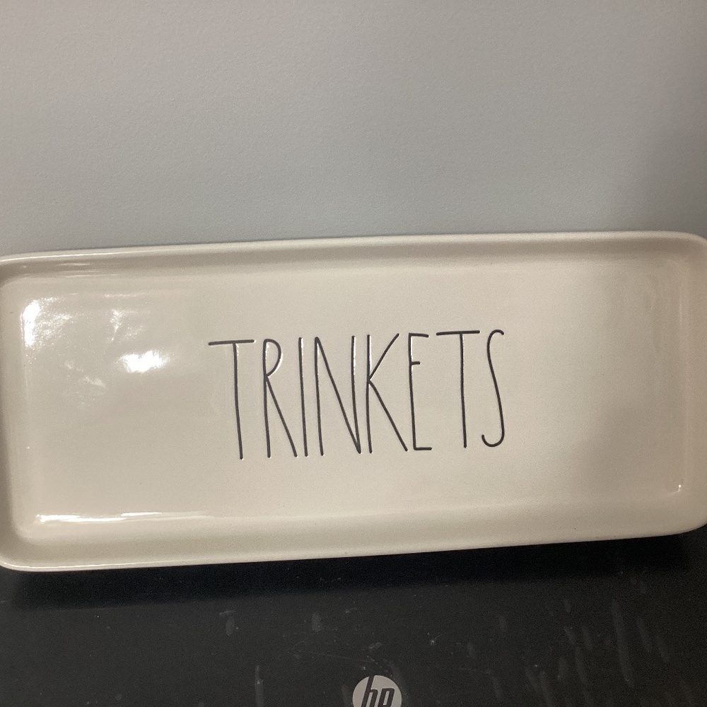 Rae Dunn trinkets holder